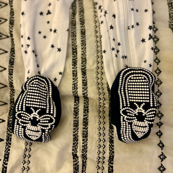 12 month Burt’s Bees sleep n play pjs - Picture 9 of 12